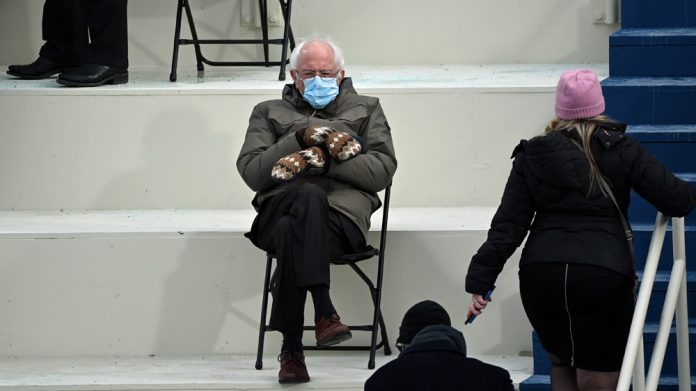 HamaraTimes.com | Bernie Sanders mitten meme helps grab big bucks for charity | US & Canada News