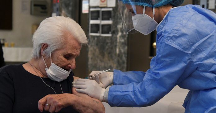 HamaraTimes.com | Holocaust survivors get COVID vaccine on Auschwitz liberation day | Coronavirus pandemic News
