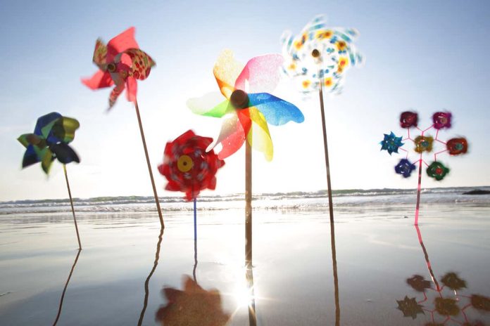 HamaraTimes.com | Device can harvest wind energy from the breeze made when you walk