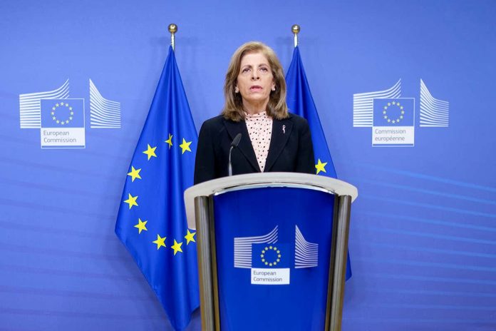 HamaraTimes.com | EU begins to clamp down on vaccine exports as supplies fall short