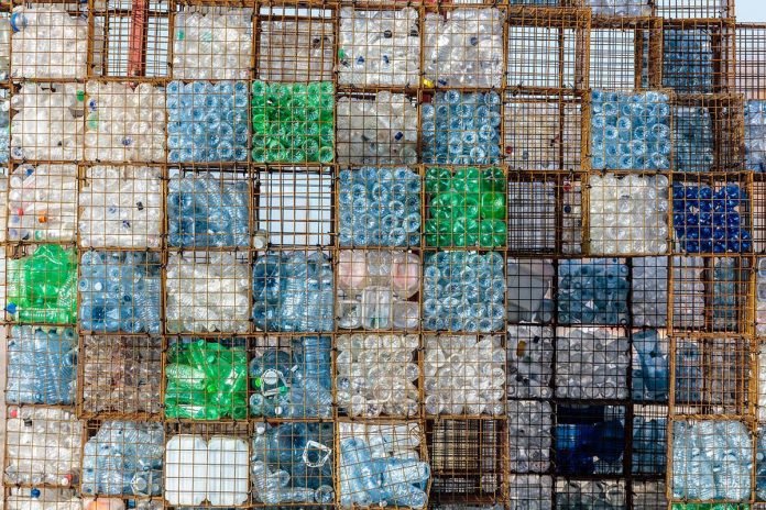 HamaraTimes.com | Microwaving plastic waste can generate clean hydrogen