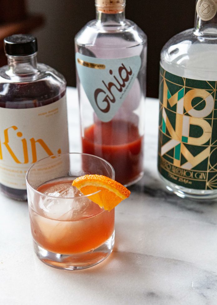 HamaraTimes.com | The Best Non-Alcoholic Spirits for Building a Sober Bar