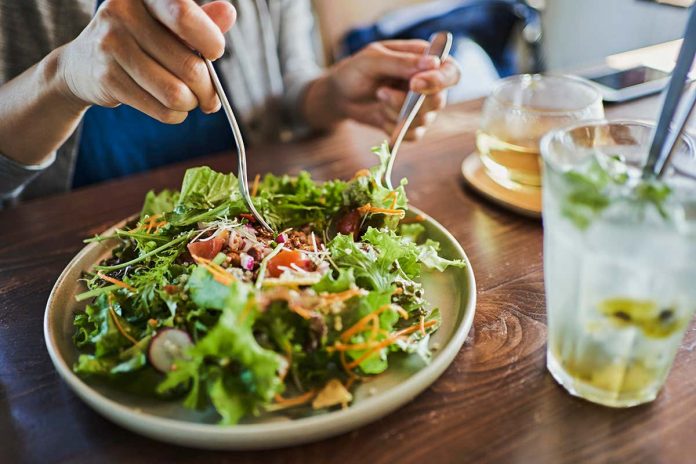 HamaraTimes.com | Low-carb diets seem to involve more calories than low-fat diets