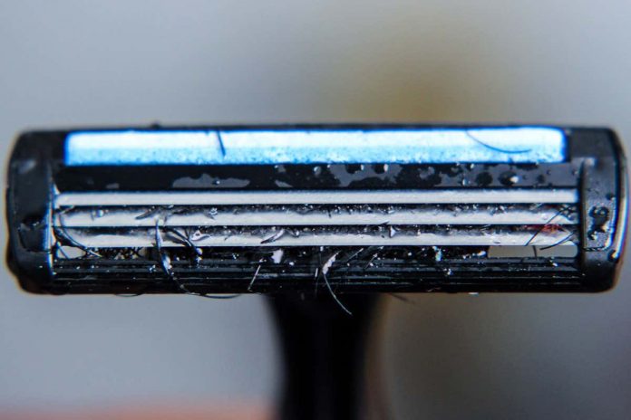 HamaraTimes.com | We just figured out why shaving soft hair blunts steel razor blades HamaraTimes.com | We just figured out why shaving soft hair blunts steel razor blades