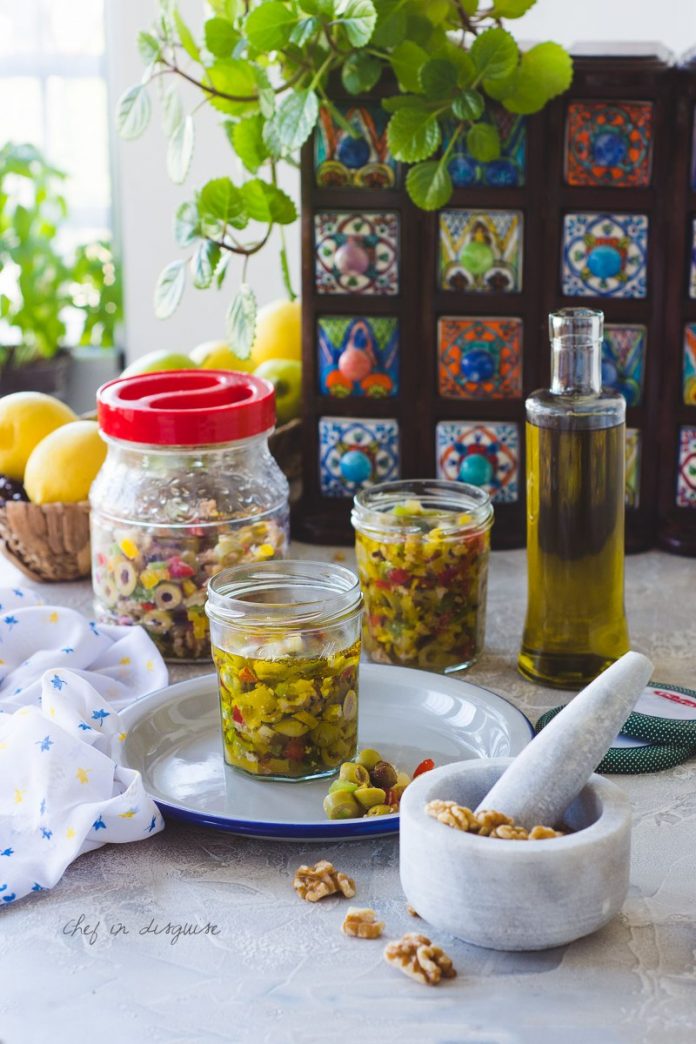 HamaraTimes.com | Green olive salad – Chef in disguise