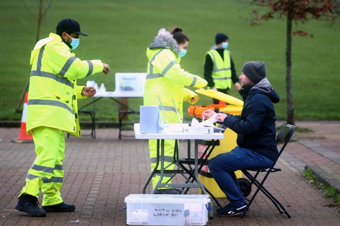 HamaraTimes.com | Covid-19 news: South Africa variant found in eight areas in England