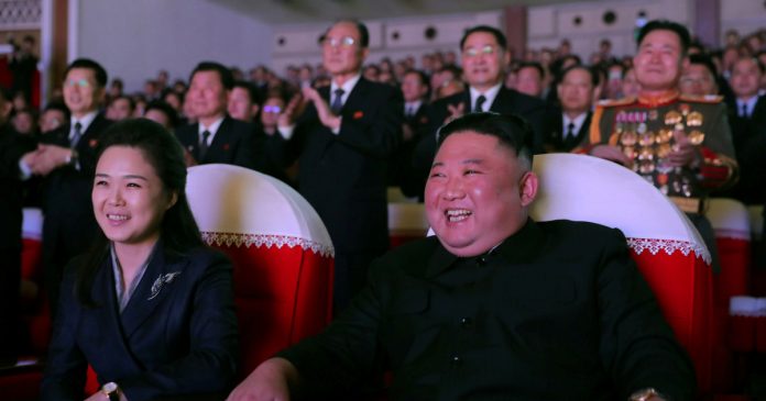 HamaraTimes.com | Wife of N Korea’s Kim appears in public for first time in a year | Politics News