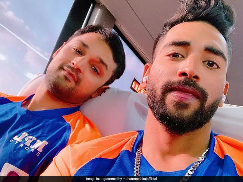 HamaraTimes.com | IND vs ENG: Mohammed Siraj Poses With "Partner In Crime" Shahbaz Nadeem. See Pic