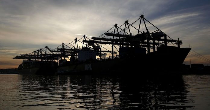 HamaraTimes.com | US annual trade deficit largest since 2008 financial crisis | Agriculture News