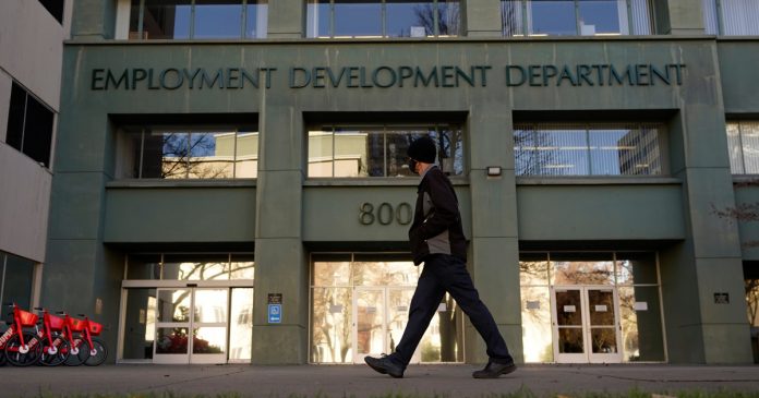 HamaraTimes.com | US unemployment claims fall to 779,000 but hiring remains weak | Coronavirus pandemic News