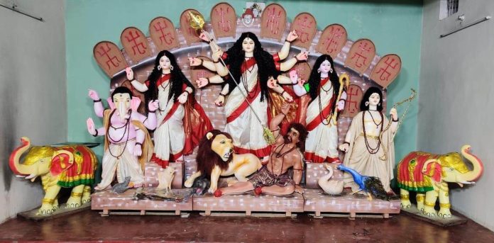 दुर्गाेत्सव में प्रतिभाओं को मिला मंच