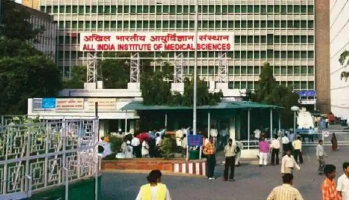 एम्स का सर्वर डाउन