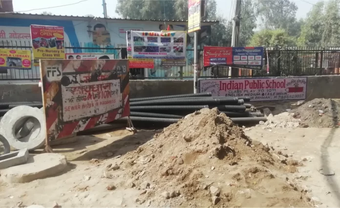 शाहीन बाग की सड़कों का बुरा हाल