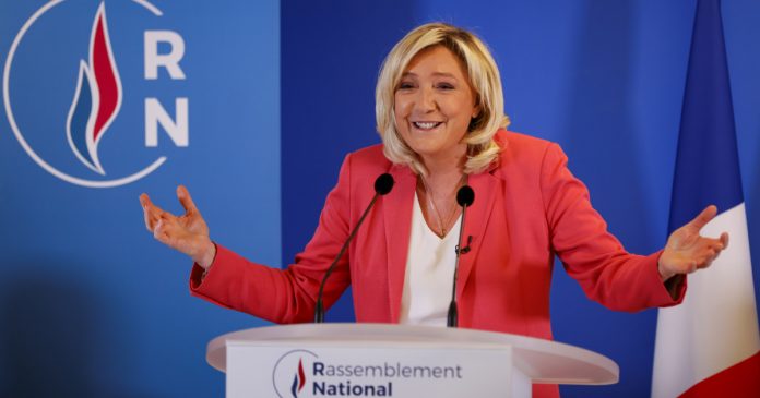 HamaraTimes.com | France’s Le Pen, at record high in a poll, proposes hijab ban | European Union News