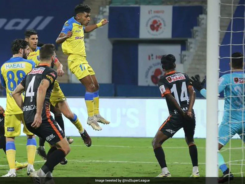 HamaraTimes.com | ISL: 10-Man FC Goa Hold On For A Point Against Kerala Blasters FC