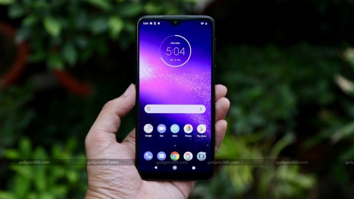 HamaraTimes.com | Motorola One Macro Stable Android 10 Update Rolling Out in India: Reports