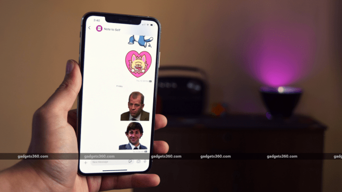 HamaraTimes.com | Bored of Default Signal Stickers? Here’s How You Can Download and Create More Stickers