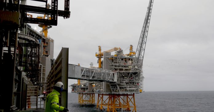 HamaraTimes.com | Oil prices shake off COVID blues as Brent hits $60 | Business and Economy News