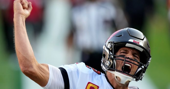 HamaraTimes.com | Tom Brady wins 7th Super Bowl; Buccaneers beat Chiefs 31-19 | American Football News