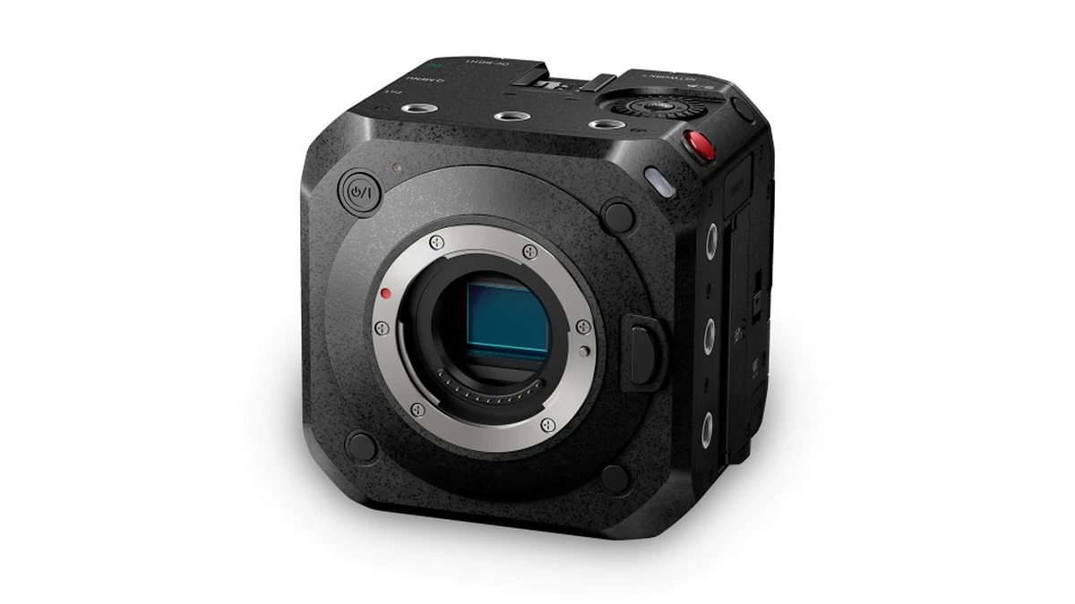 HamaraTimes.com | Panasonic Lumix BGH1 Mirrorless Camera With 10.2-Megapixel Sensor, 4K Recording Launched in India