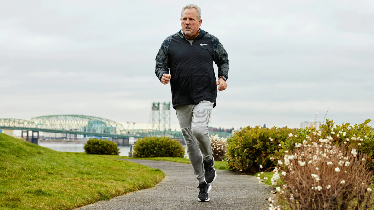 HamaraTimes.com | Apple Watch Helped Alert 58-Year Old Bob March of His Inconsistent Heart Rate, Potentially Saving His Life