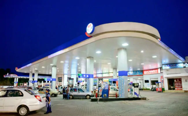 HamaraTimes.com | Petrol, Diesel Prices Touch New Highs; Petrol Well Above 87 Mark In Delhi On Wednesday Check Latest Rates Here