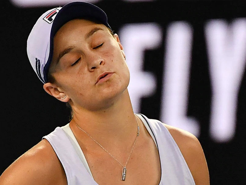 HamaraTimes.com | Australian Open: World No.1 Ashleigh Barty Knocked Out After Losing To Karolina Muchova In Quarters