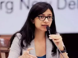DCW चीफ स्वाति मालीवाल को कार चालक ने 15 मीटर तक घसीटा