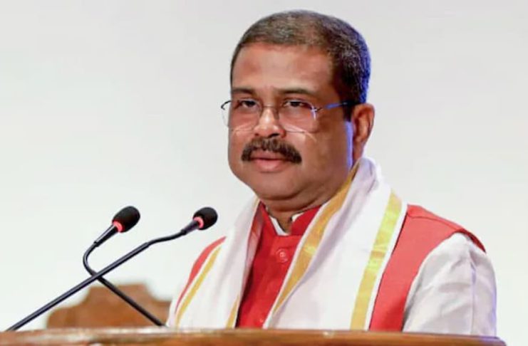 Dharmendra Pradhan resigns विरोध प्रदर्शन के बाद बड़ा फैसला